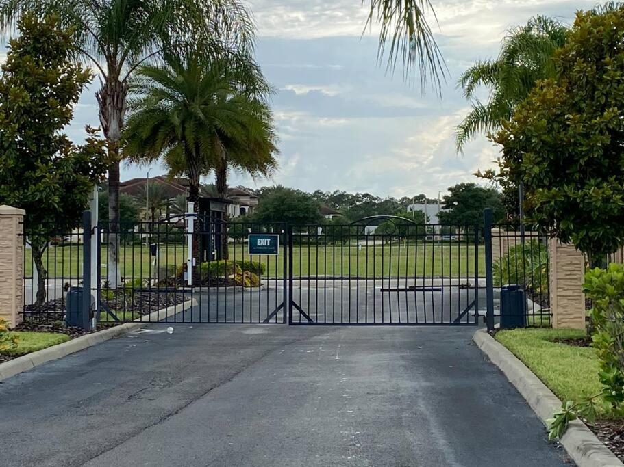 Super Comfy And Spacious 3 Bedroom 10 Minutes From Disney, With Major Shopping 4 Minutes Away Kissimmee Exterior foto