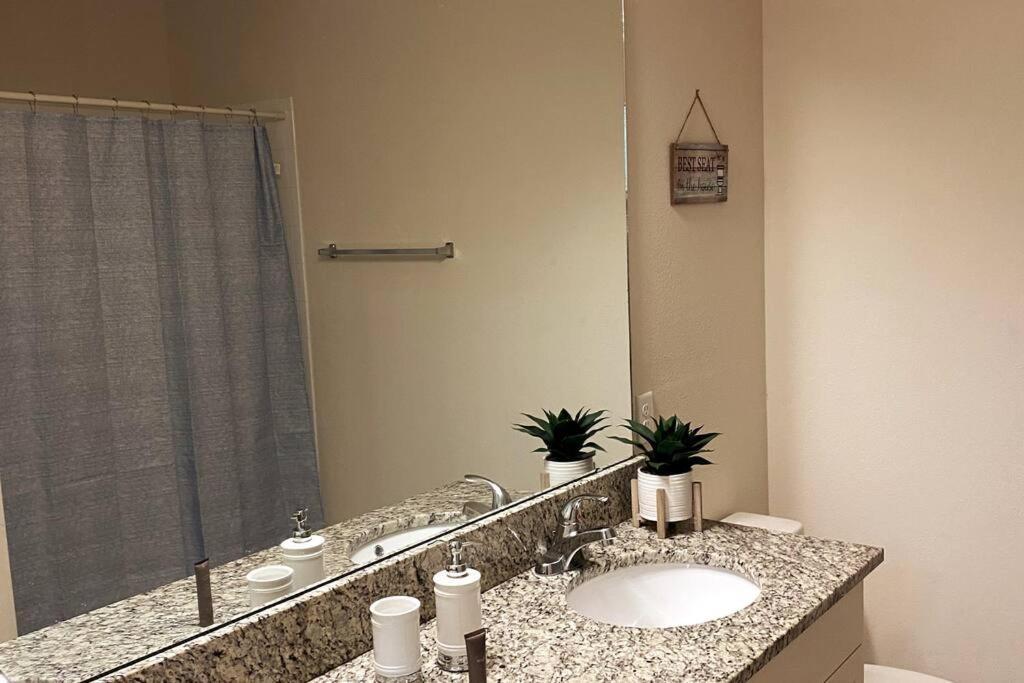 Super Comfy And Spacious 3 Bedroom 10 Minutes From Disney, With Major Shopping 4 Minutes Away Kissimmee Exterior foto